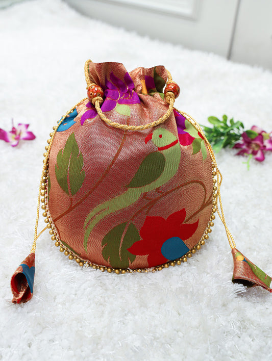 Multi Color Peral Lace Border With Jacquard Silk Batwa