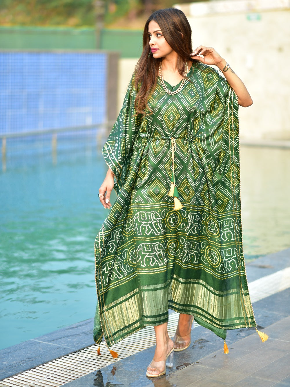 Green Color Digital Bandhej Print Gaji Silk Kaftan Yana Fab Green Color Digital Bandhej Print Gaji Silk Kaftan Yana Fab