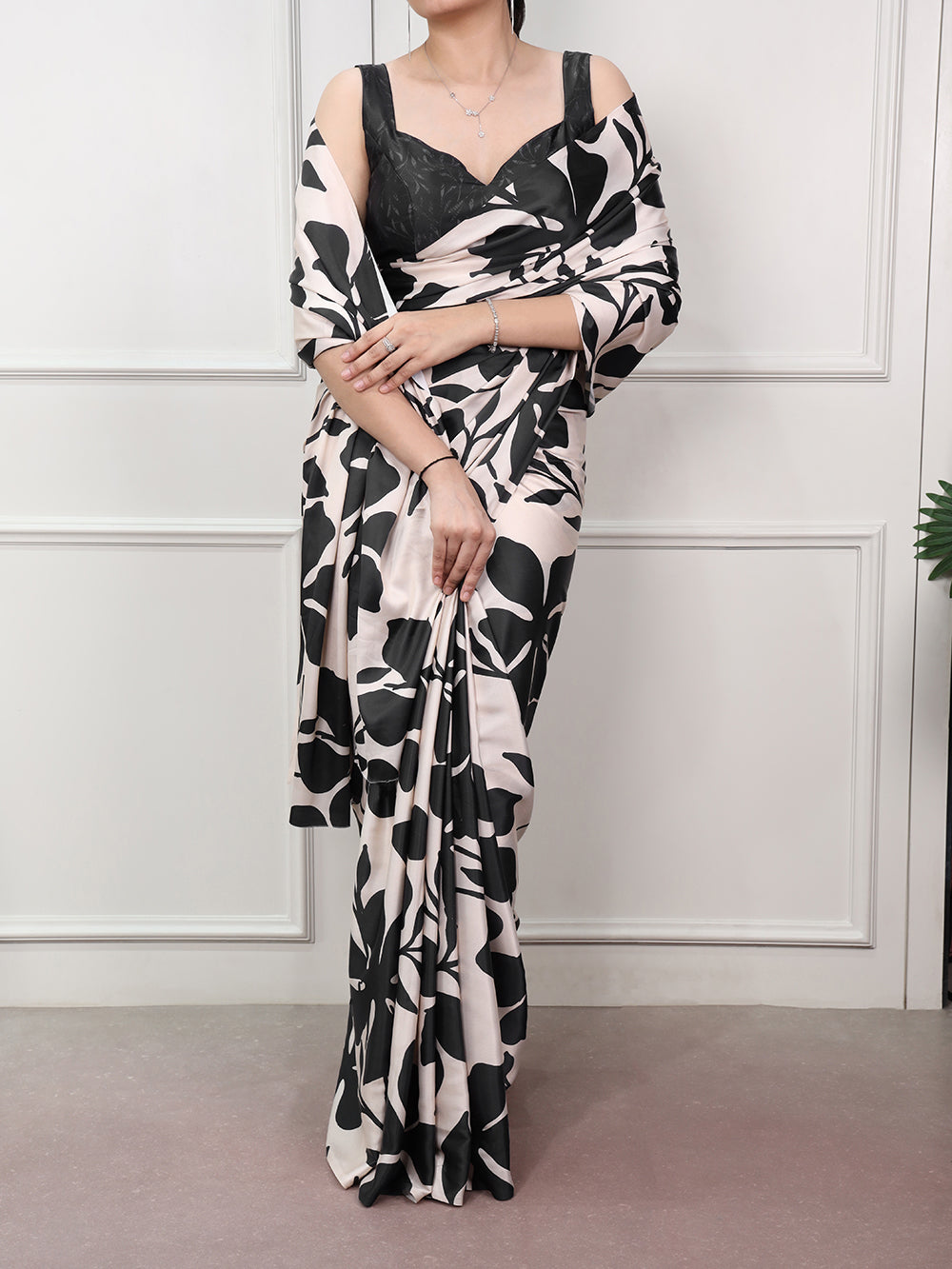 Black Color Floral Print Saree