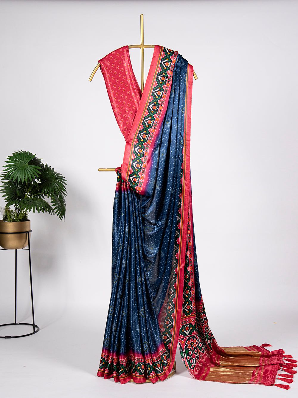 Blue Color Bandhej With Patola Print And Lagadi Patta Gaji Silk Saree