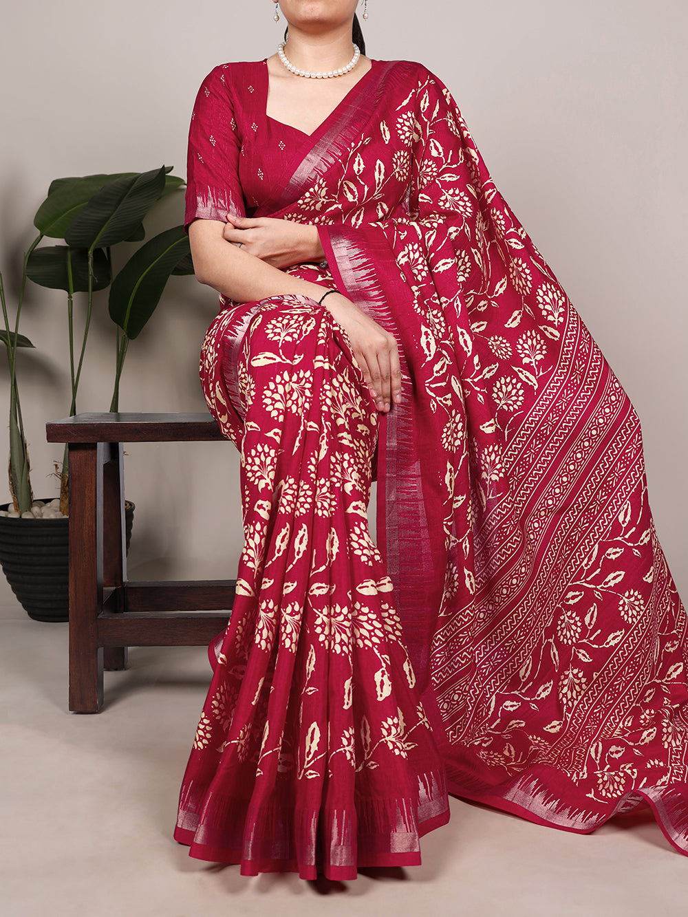 Cheery Red Stylist And Trendy Zari Border Saree