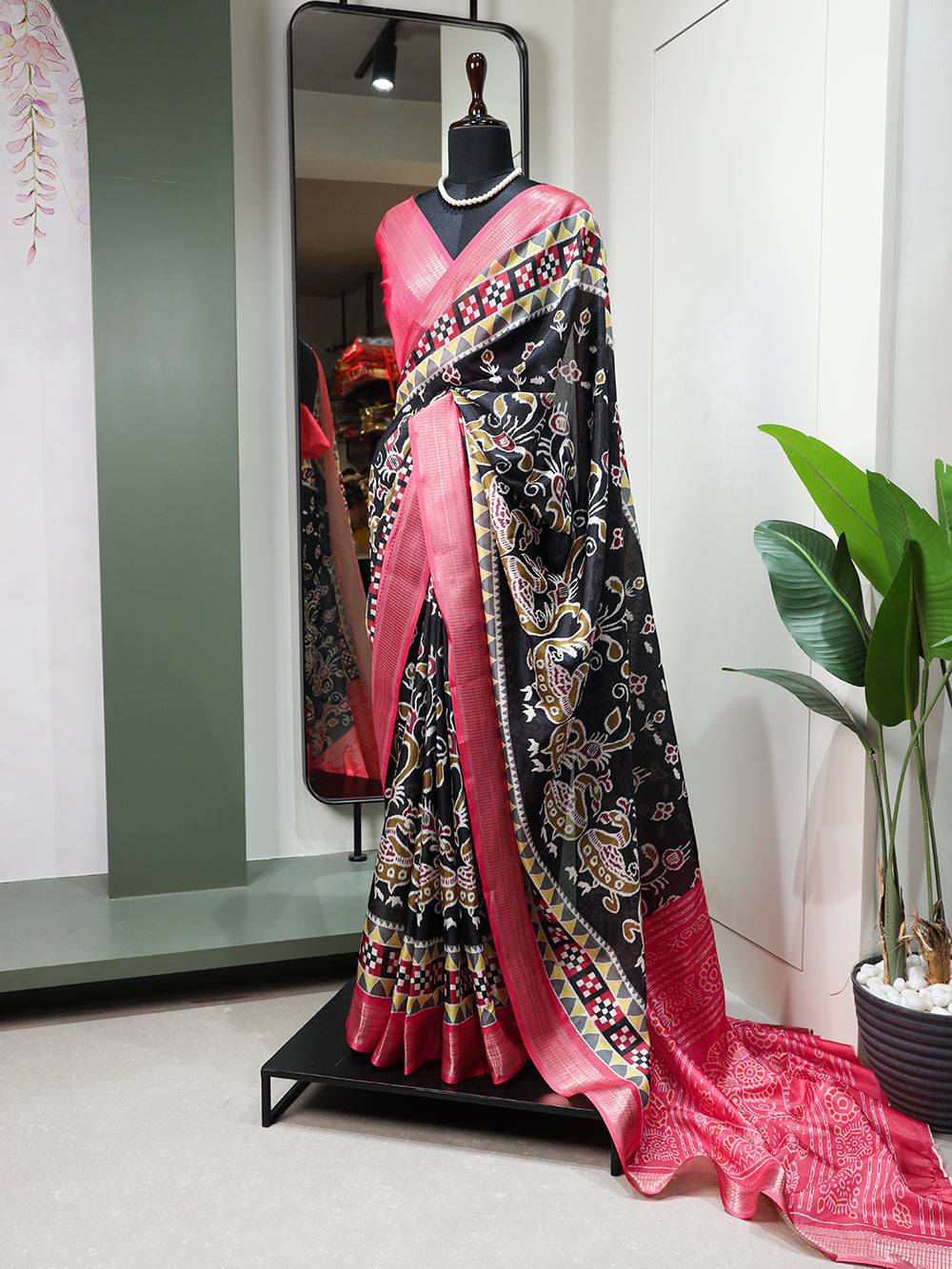 Black Color Printed With Zari Border Dola Silk Wedding Wear Saree