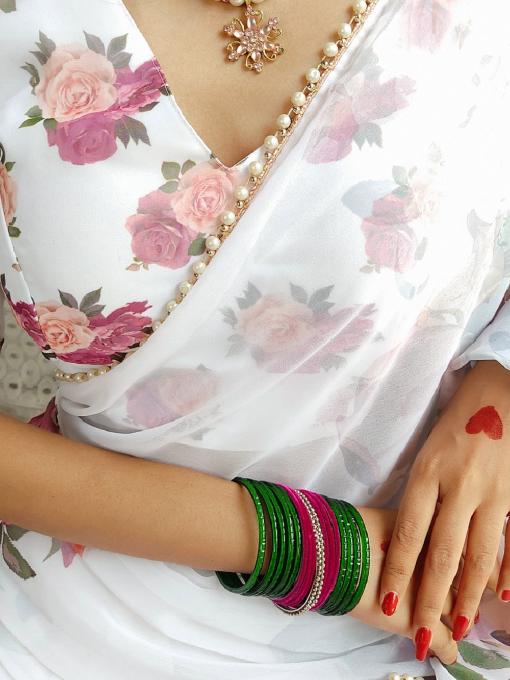 White Color Printed With Pearl Lace Border Georgette Saree
