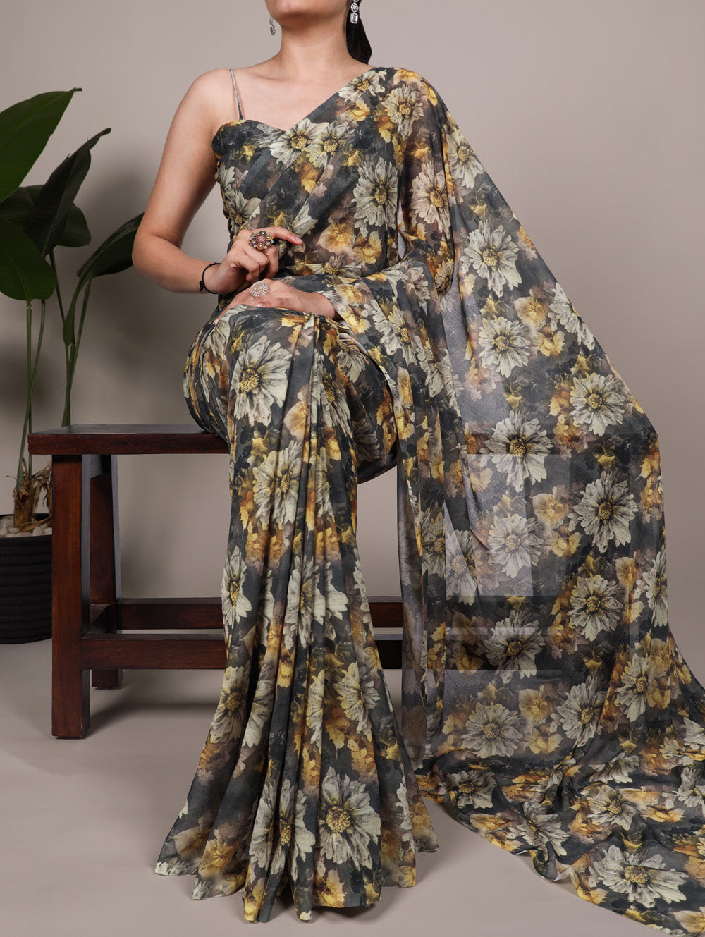 Mehendi Color Floral Printed Weightless Marbel Saree