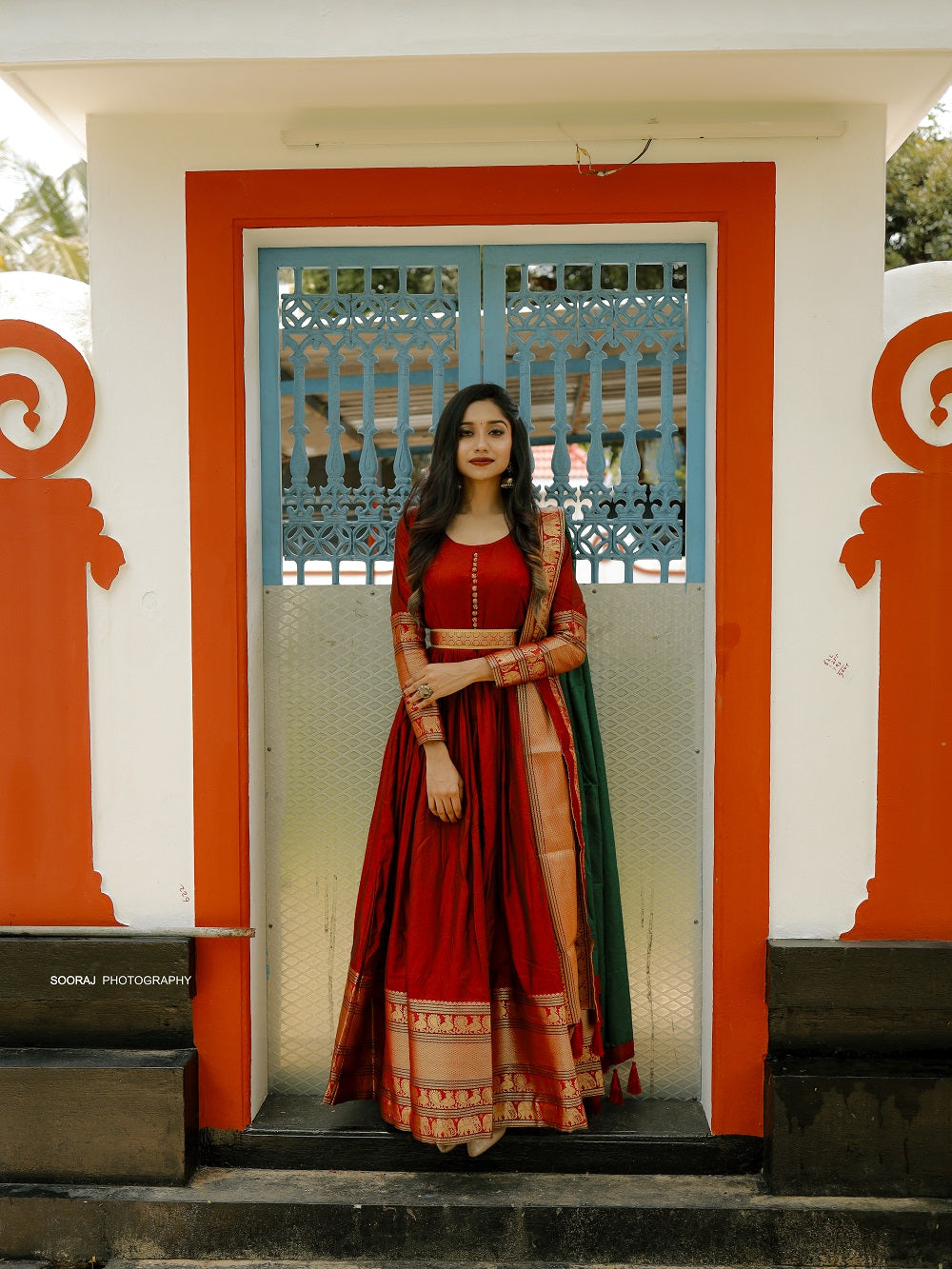 Maroon Color Zari Weaving Work Narayan Pet (Cotton) Dress
