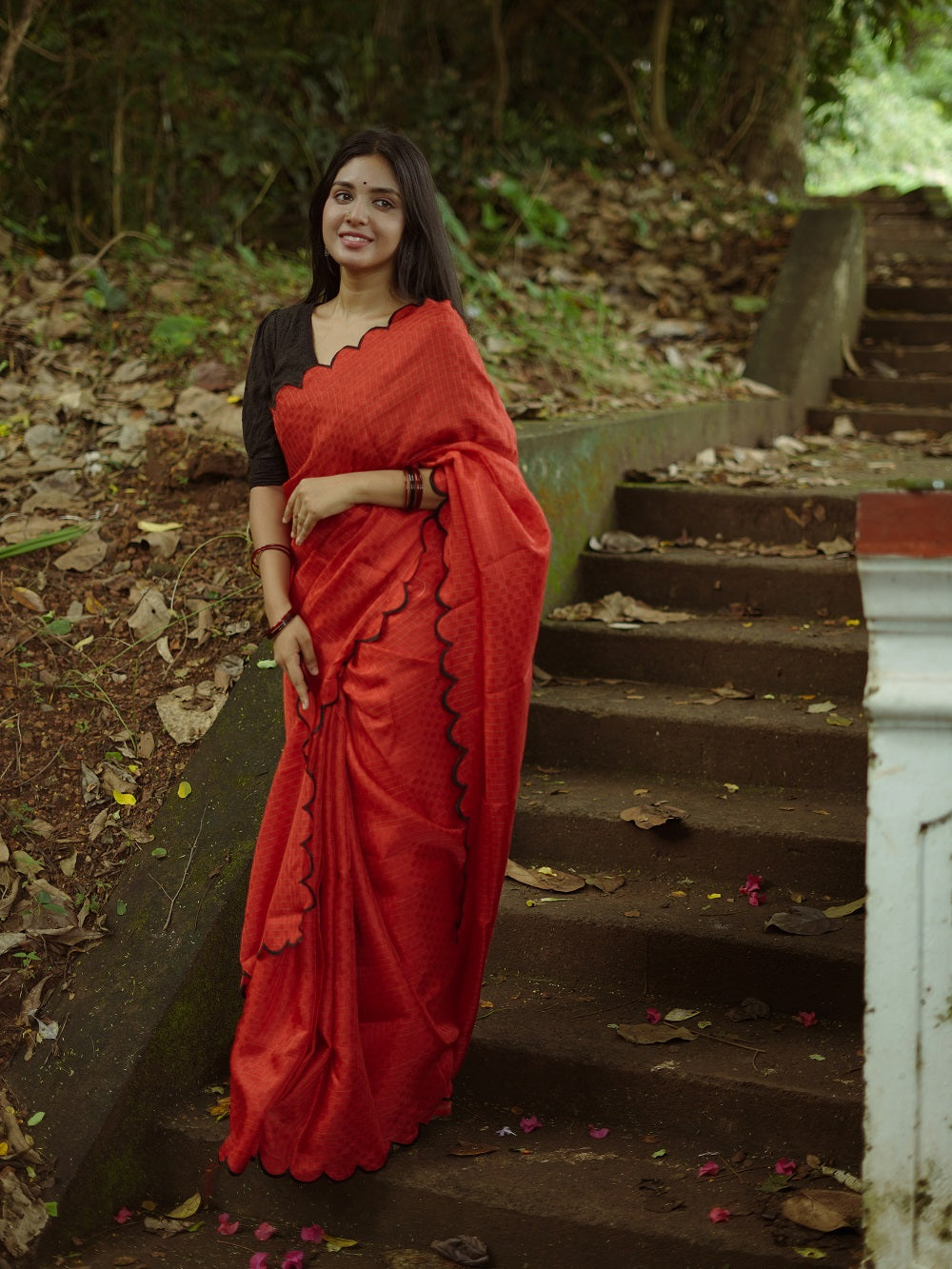 Red Color Gadhawal Chex Material & Arca Work Saree