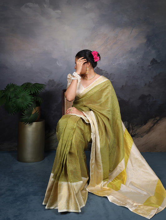 Green Color Zari Weaving Work Jacquard Chex South Saree
