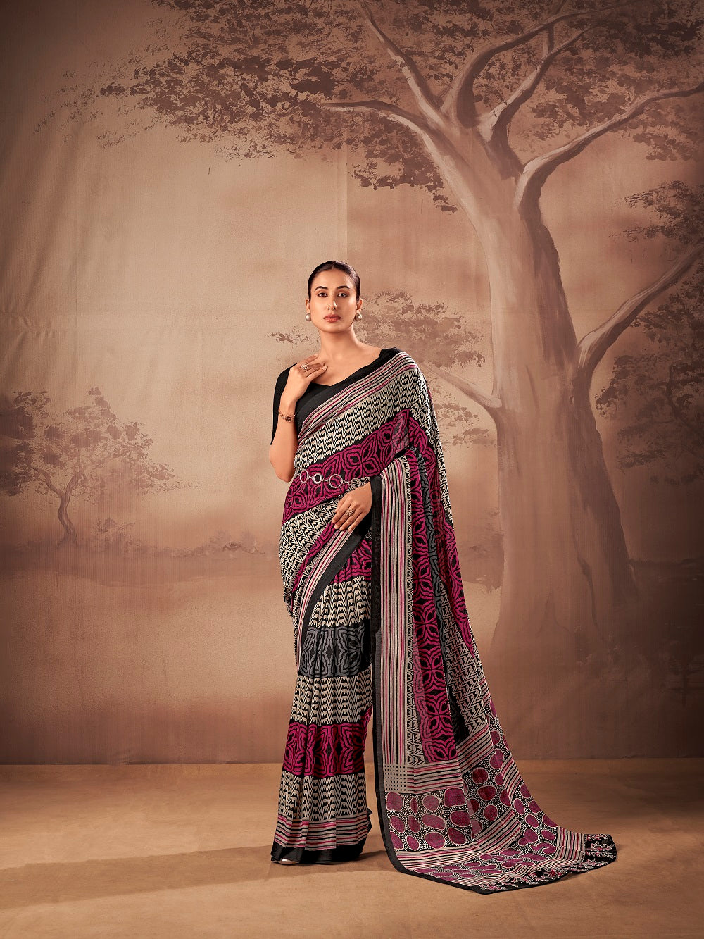 Poly Mal Cotton Printed Black Saree