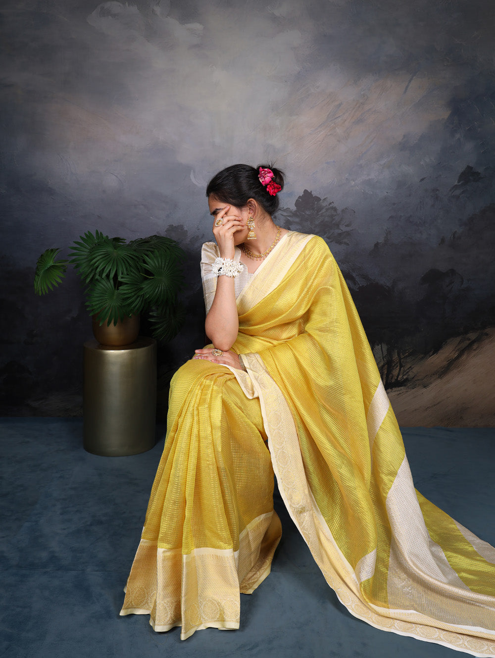 Yellow Color Zari Weaving Work Jacquard Chex South Indian Saree