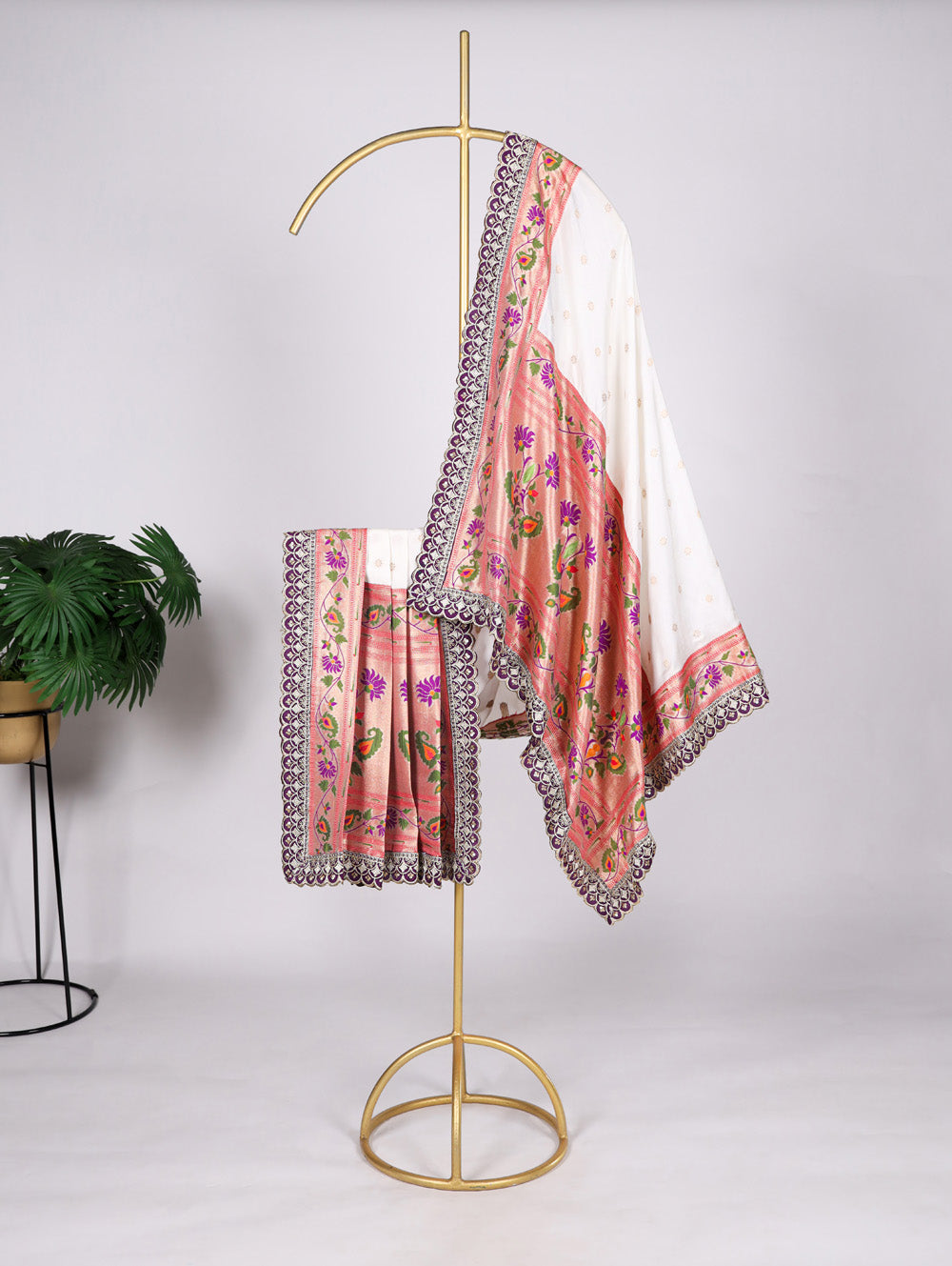 White Color Weaving Zari Work With Sequins And Embroidery Lace Jacquard Silk Dupatta